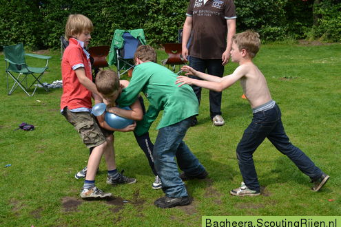 Zomerkamp 2013 - Foto 59 van 72 Zomerkamp 2013 - Foto 59 van 72